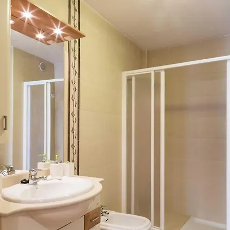 In The Center Of Cristianos *